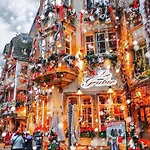 De Charme Dans Un Monument Historique Date De 1544, Au Centre De Apartment *